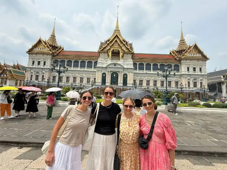 Private Bangkok City Tour Full Day with Grand Palace Splendor