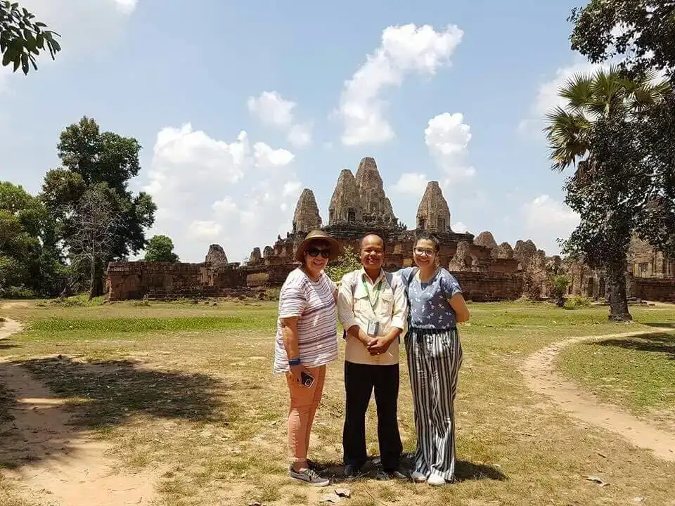 Unforgettable Angkor Wat Private Tour: Bayon, Ta Prohm & Banteay Srei Day Trip