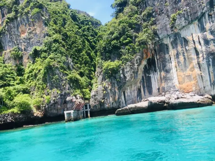 Phi Phi Khai Islands Excursion with Seaview & Lunch by speed catamaran