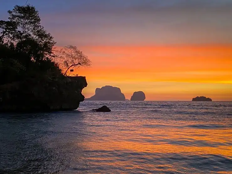 Krabi 7 Islands Sunset Discovery by Traditional Longtail Boat with Beach BBQ